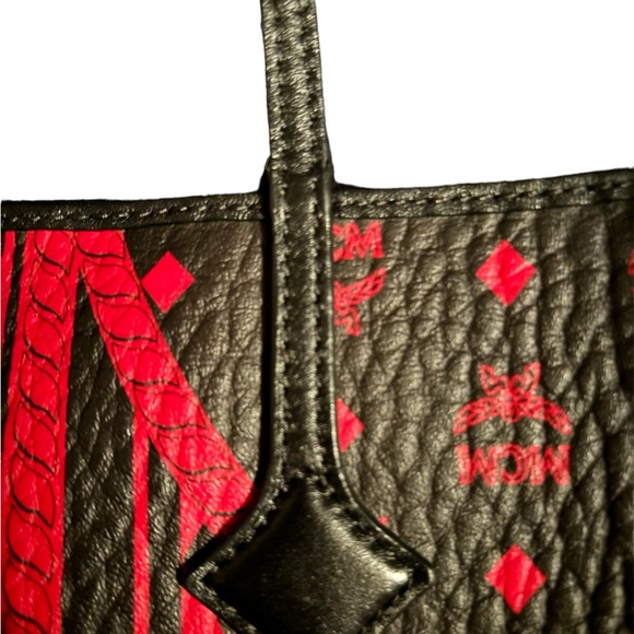MCM | Bags | Large Monogram Tote Bag Leather Red Black + Dust Bag - Picture 2 of 9